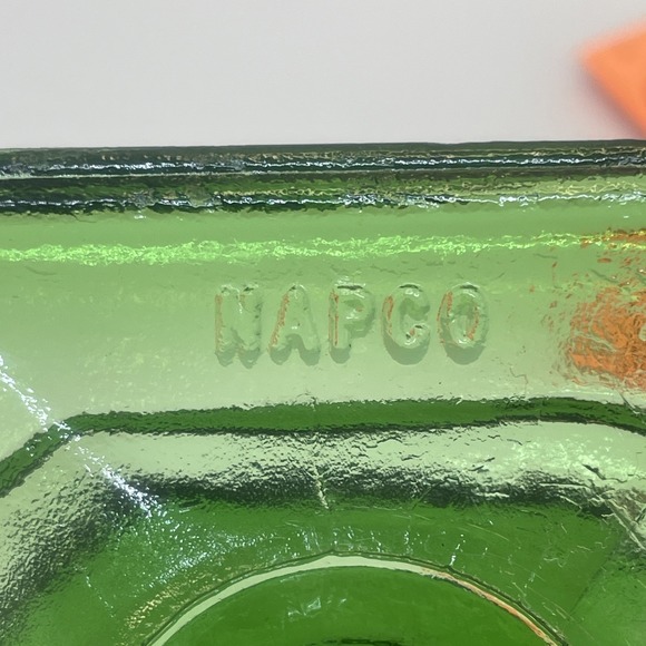 Vintage Napco # 1180 Green Glass Goblet " BEAUTIFUL COLLECTIBLE USEABLE ITEM " - Picture 10 of 10